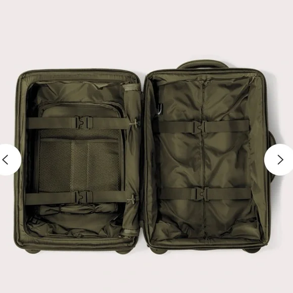 Dagne Dover Seattle Carry-On Luggage Suitcase in Dark Moss (Green) 20.5” (EUC) - Picture 5 of 13